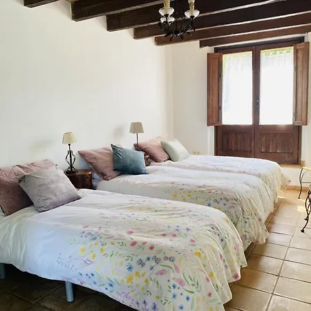 Casa Mas Molines Con Piscina, Jacuzzi Y Barbacoas. Montrás