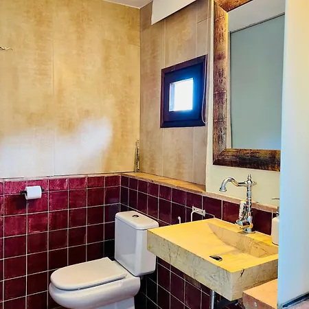 Casa Mas Molines Con Piscina, Jacuzzi Y Barbacoas. Montrás