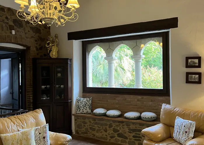 Domek alpejski Casa Mas Molines Con Piscina, Jacuzzi Y Barbacoas. Montrás